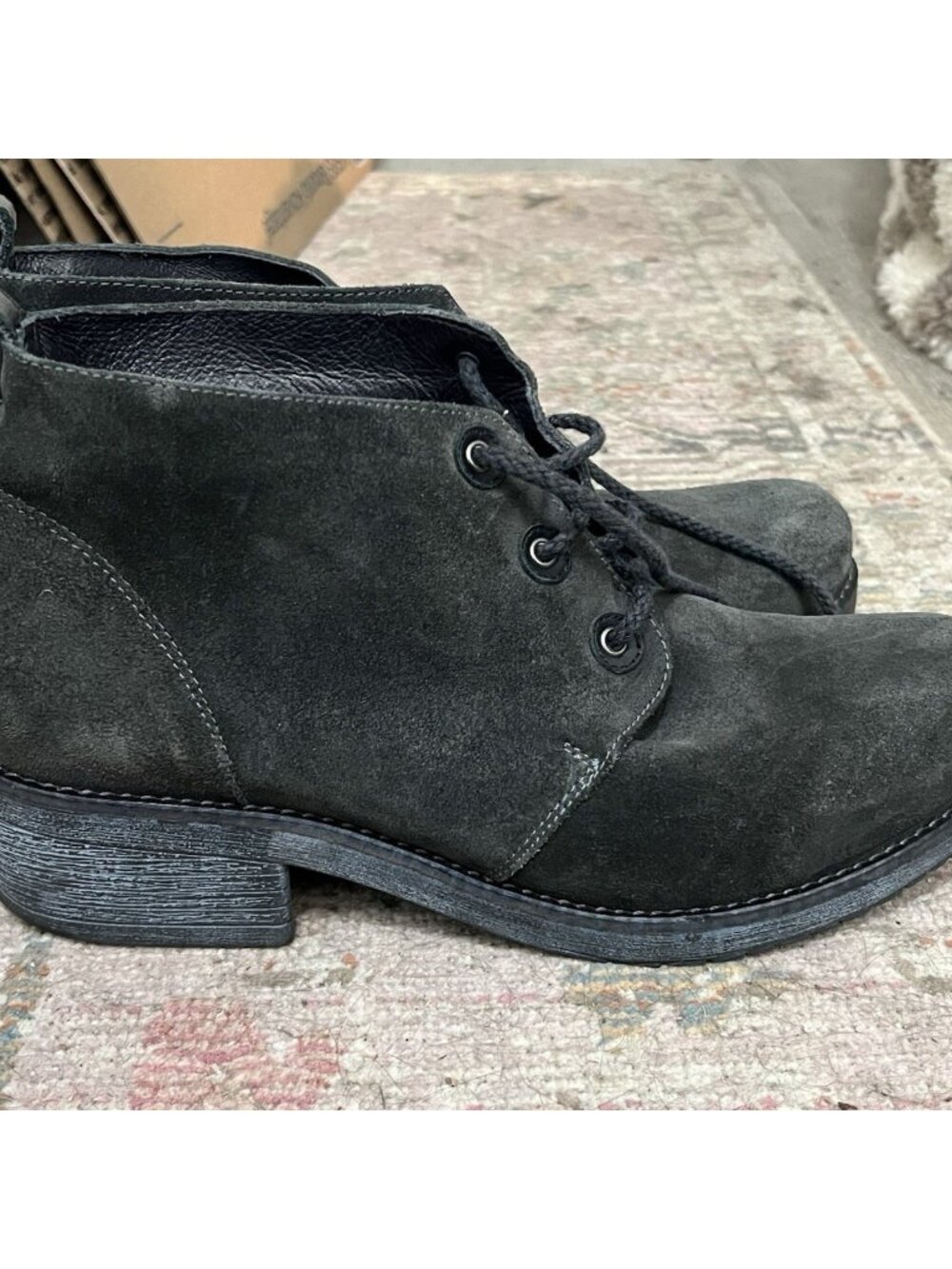 Naot Love Womens Oily Gray Suede Lace Up Ankle Boots Block Heel US 7 EU 9